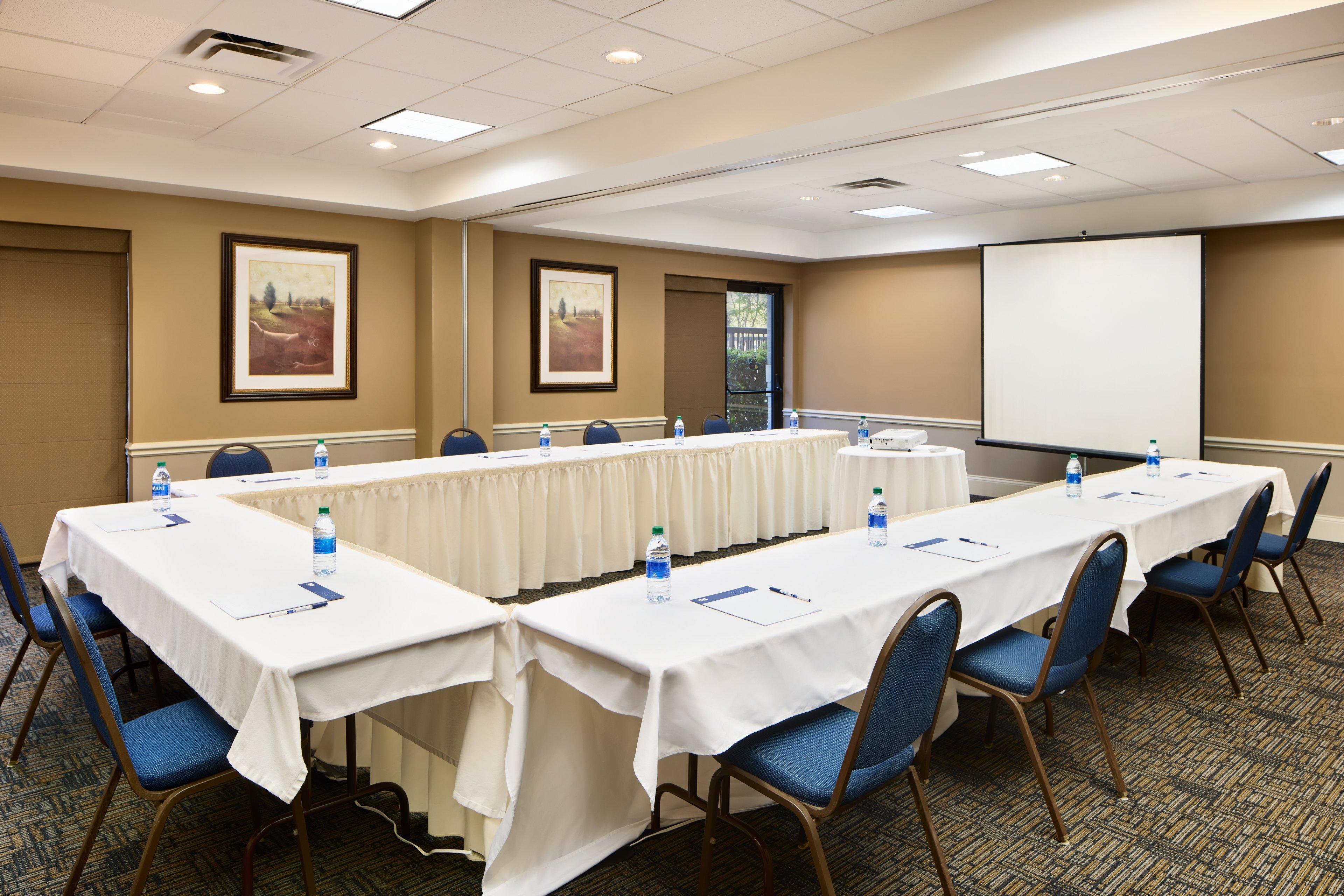 Holiday Inn Express & Suites Alpharetta By Ihg Exterior foto