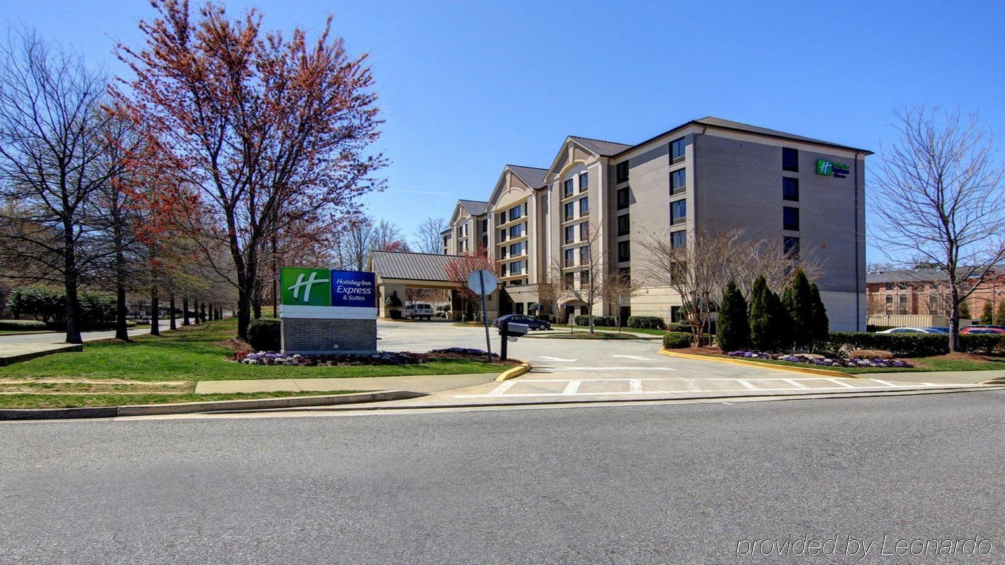 Holiday Inn Express & Suites Alpharetta By Ihg Exterior foto